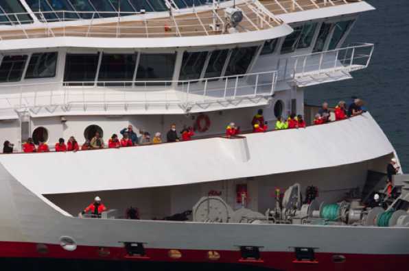23 April 2022 - 15-03-21

----------------
Cruise ship Maud departs Dartmouth